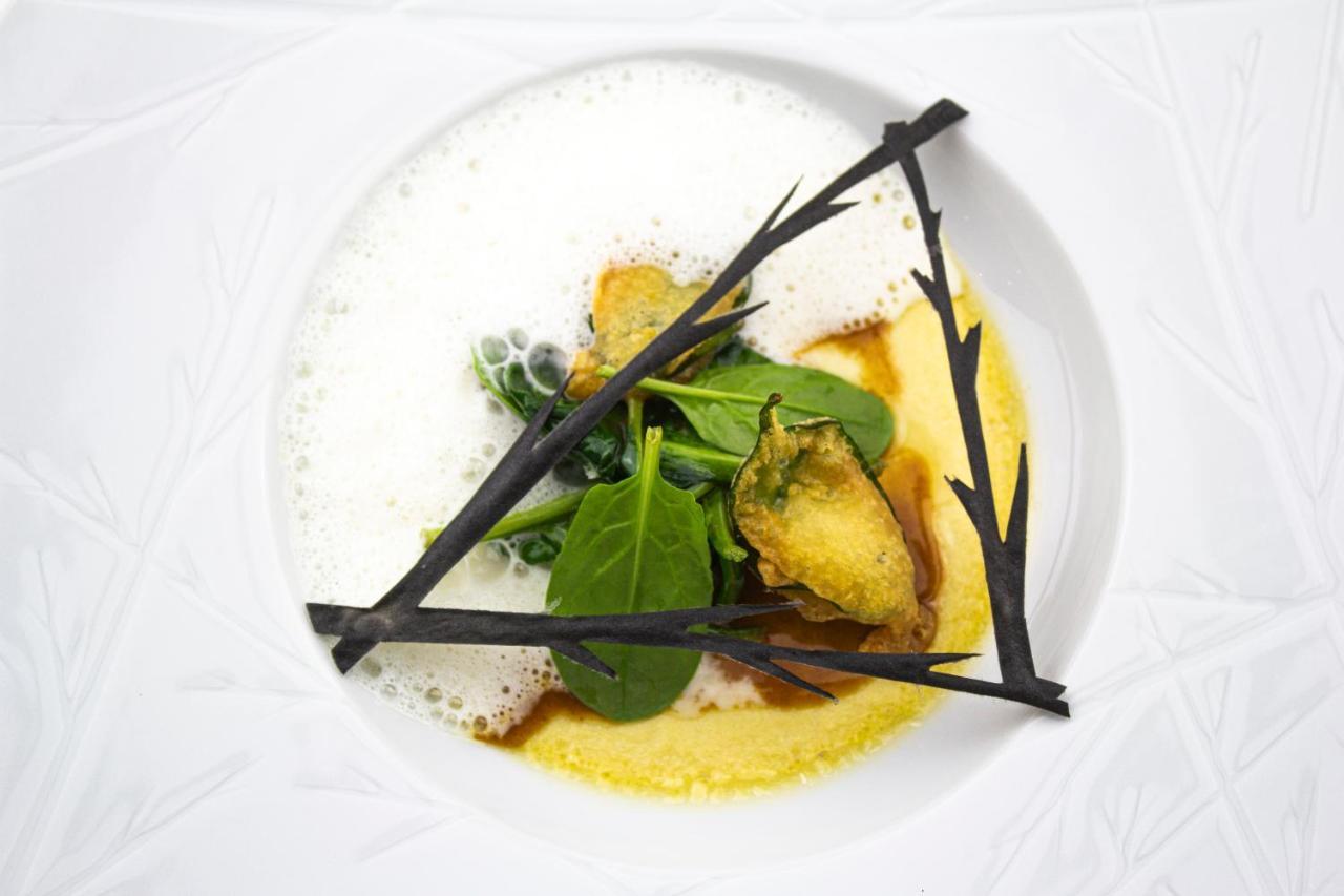 Chateau D'Origny, Chambres D'Hotes Et Restaurant Gastronomique Ouches Dış mekan fotoğraf