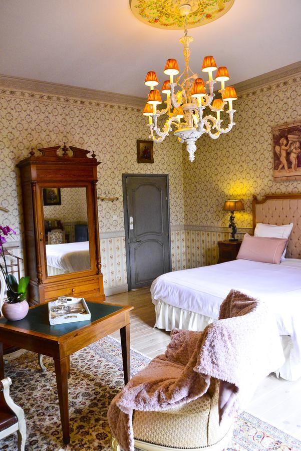 Chateau D'Origny, Chambres D'Hotes Et Restaurant Gastronomique Ouches Dış mekan fotoğraf
