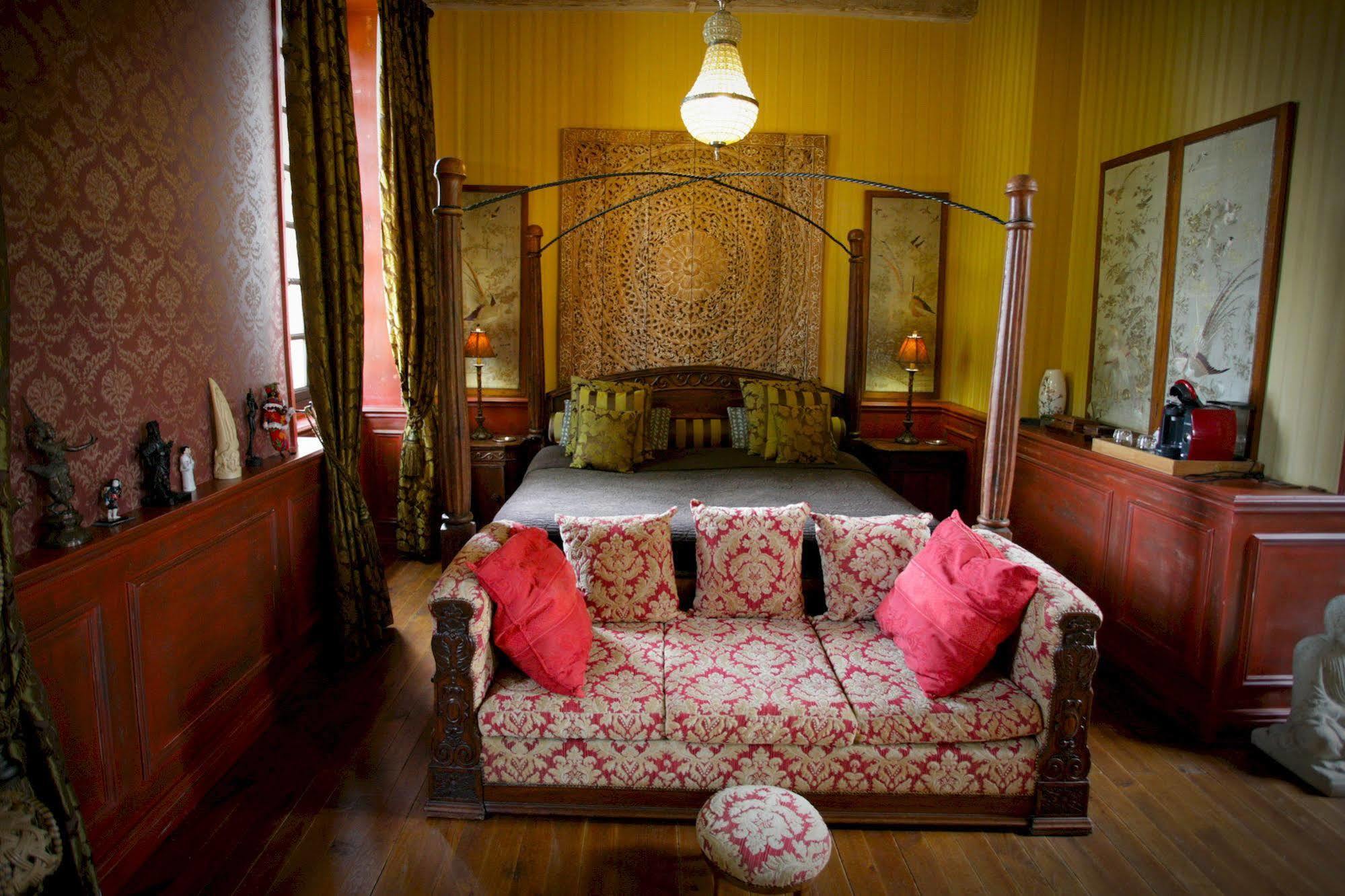 Chateau D'Origny, Chambres D'Hotes Et Restaurant Gastronomique Ouches Dış mekan fotoğraf