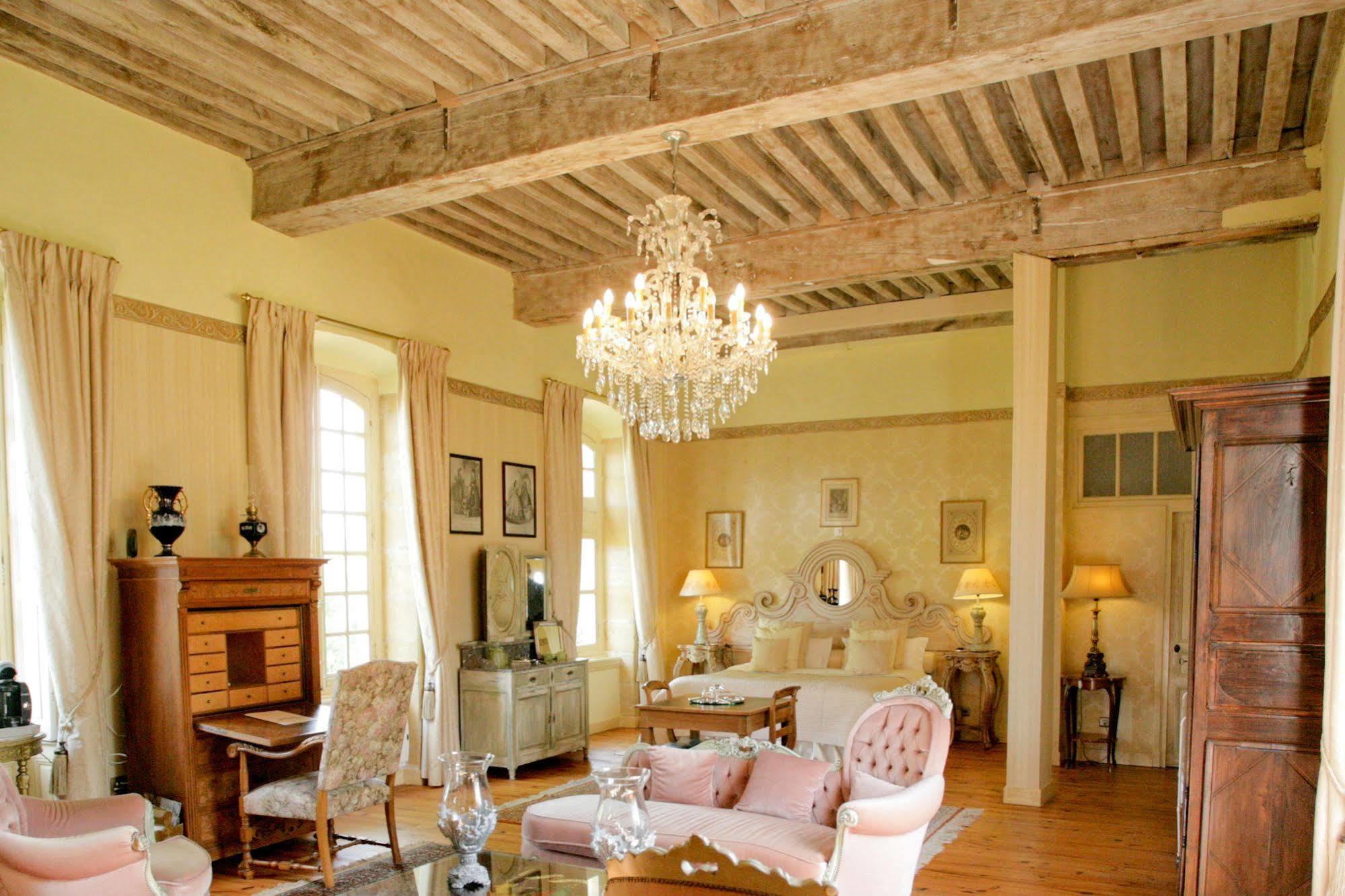 Chateau D'Origny, Chambres D'Hotes Et Restaurant Gastronomique Ouches Dış mekan fotoğraf